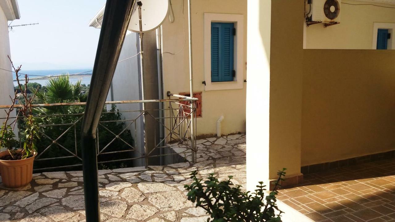 Margarita'S Apartment Lefkada City Ngoại thất bức ảnh